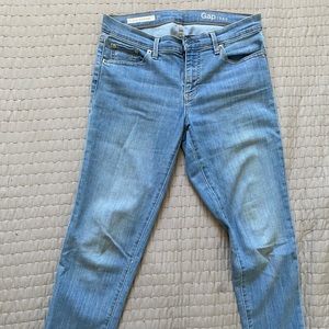 Gap Girlfriend Jean (medium indigo)